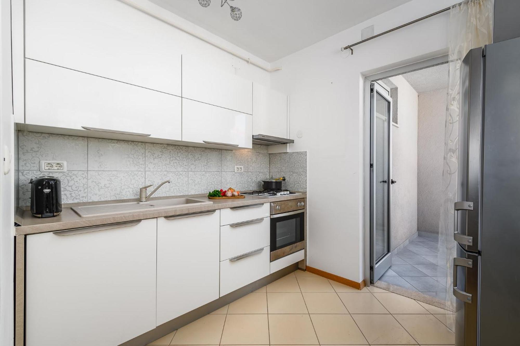 Aureo Apartment Pula Center Bagian luar foto